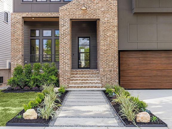 3rd image of 616 Ridge St