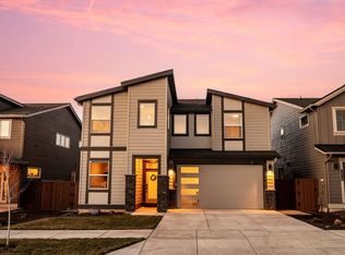 3014 NE Red Jasper Pl, Bend, OR 97701