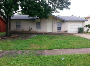 3905 Plymouth Dr, Garland, TX 75043