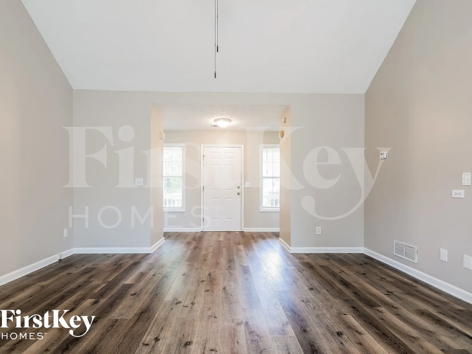 4 bed, 3.0 bath, 3230 sqft, $2,740 — Photo 2