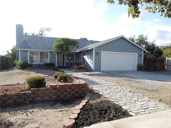 9756 Elm Ave, Fontana, CA 92335