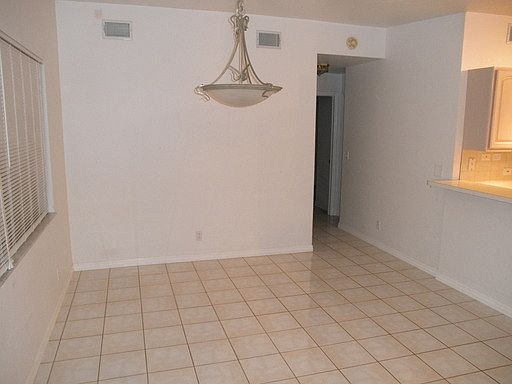 3rd image of 11600 Balsam Dr