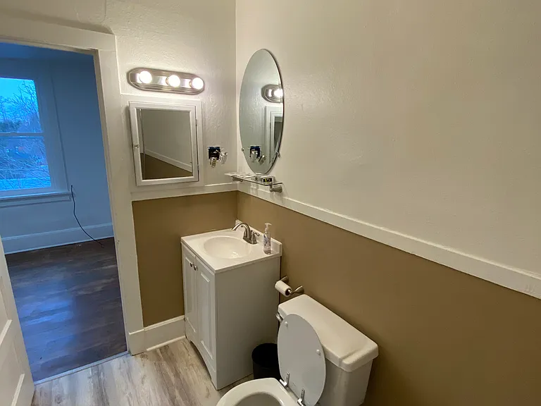 422 N Yellowstone St #8 — Photo 10