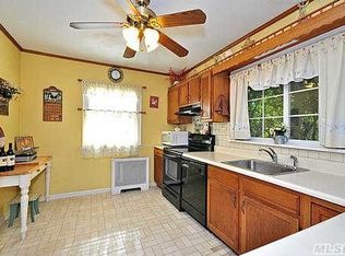 639 Pulaski Rd, East Northport, NY 11731