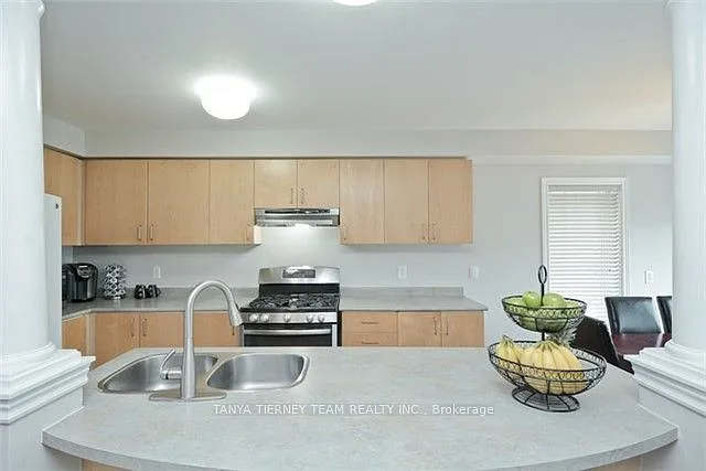 64 Melody Dr — Photo 10