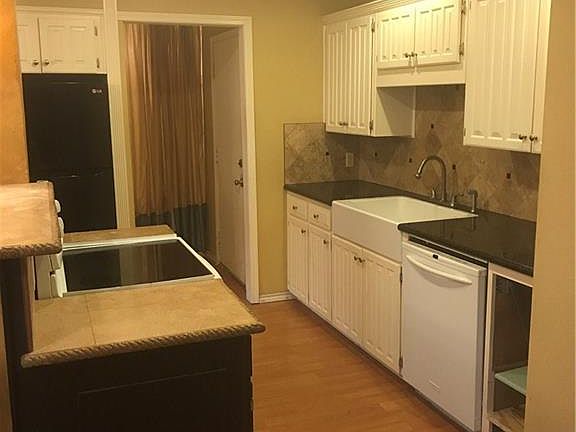4th image of 3609 Fairhaven Dr