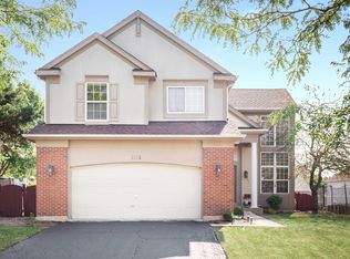 1331 Geneva Ln, Bartlett, IL 60103