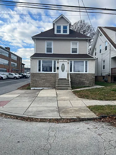 16 E Cleveland Ave #2 Photo 1