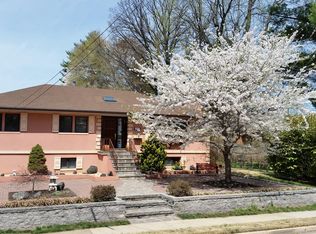 4625 Dittmar Rd, Arlington, VA 22207