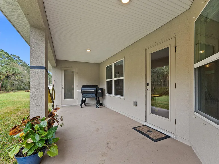 8324 Amalfi Cir — Photo 44