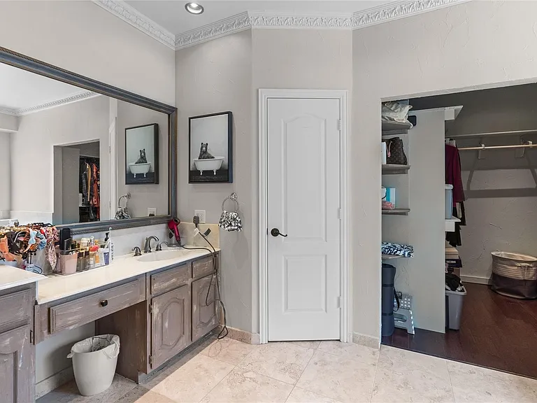 2136 Brownstone Ct — Photo 17