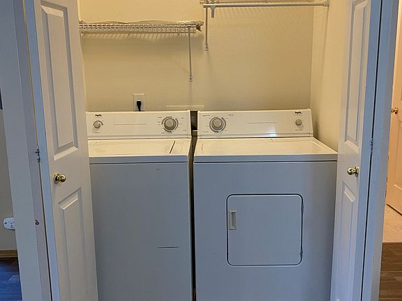 4th image of 1333 Toole Ave #3