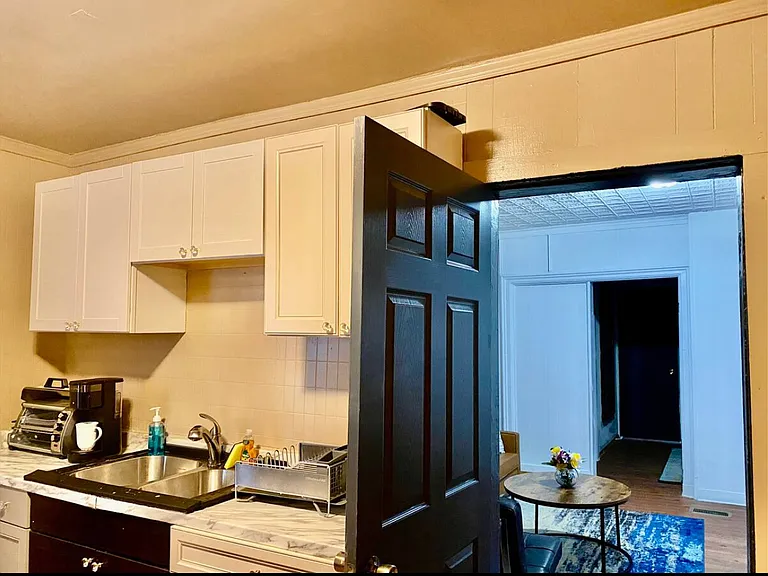 68 E Pine St #2 — Photo 4