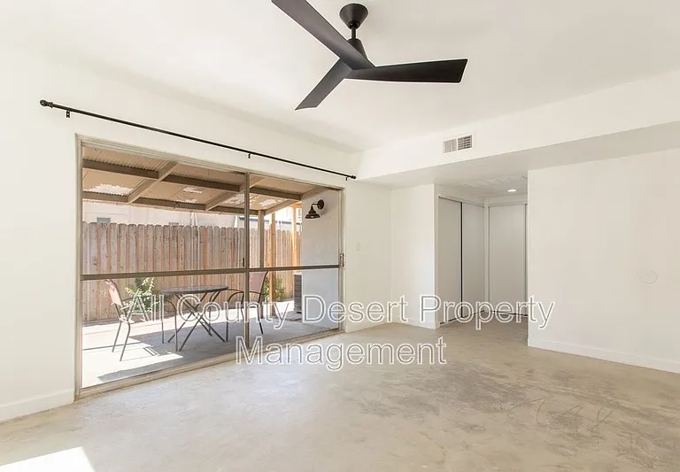 46075 Ocotillo Dr #4 — Photo 29