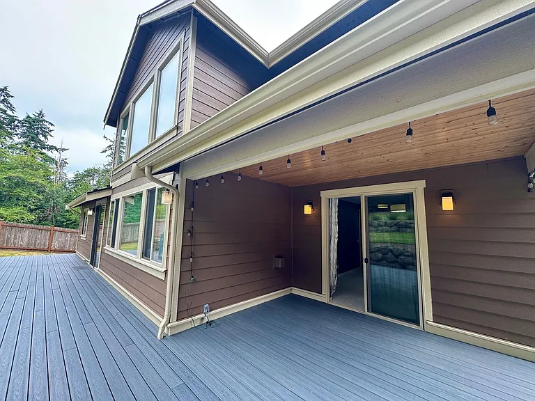 5726 Solana Ln NE — Photo 37