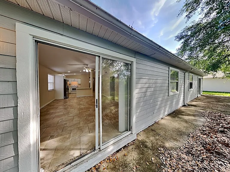 155 Plain View Dr #B — Photo 20