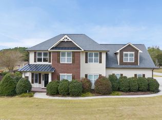 7700 Colmar Dr, Holly Springs, NC 27540