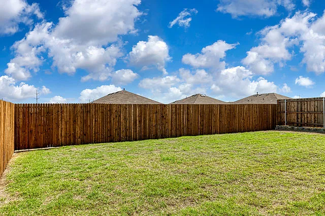 5813 Morrow Point Dr — Photo 24