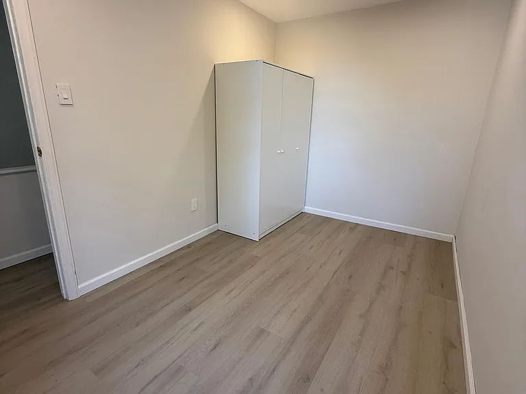 824 Elm St — Photo 21