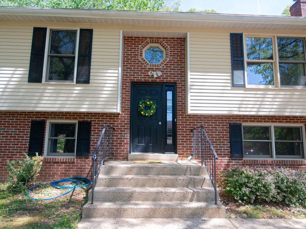 15 Hay Barn Rd, Stafford, VA 22556