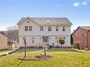 1413 Riggs Rd, South Park, PA 15129