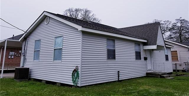 1st image of 600 Zinnia Ave