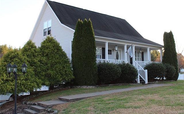 1st image of 108 S River Glen Dr