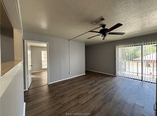 1008 Autumn Cir APT A, College Station, TX 77840