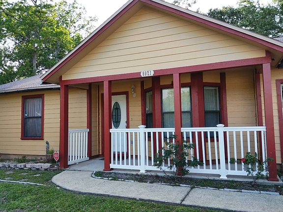 2nd image of 8921 Riverine Ct