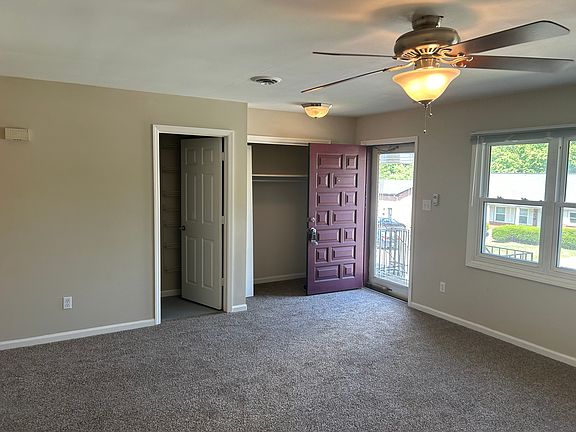 2nd image of 3422 Sutherland Dr