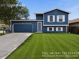 4307 Dearborn St, Denver, CO 80239