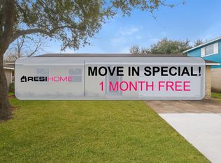 10002 Cardinal St, La Porte, TX 77571
