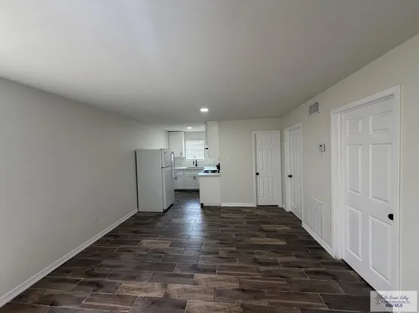 155 N Iowa Ave #8-5-6, Brownsville, TX 78521