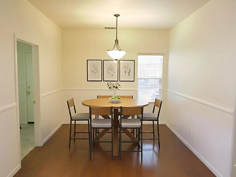 701 Ferrier Way — Photo 6