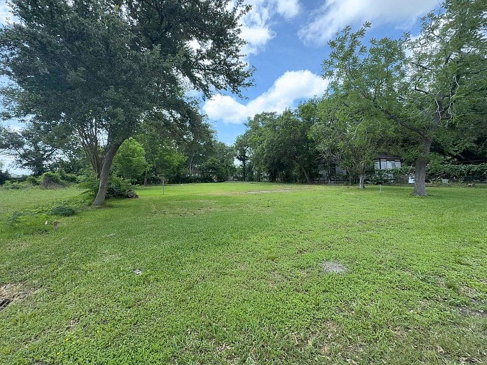1st image of 1819 Neuman St Lot 9