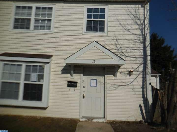 1st image of 15 Linden Ct