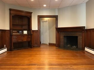 267 Nesmith St APT 2, Lowell, MA 01852