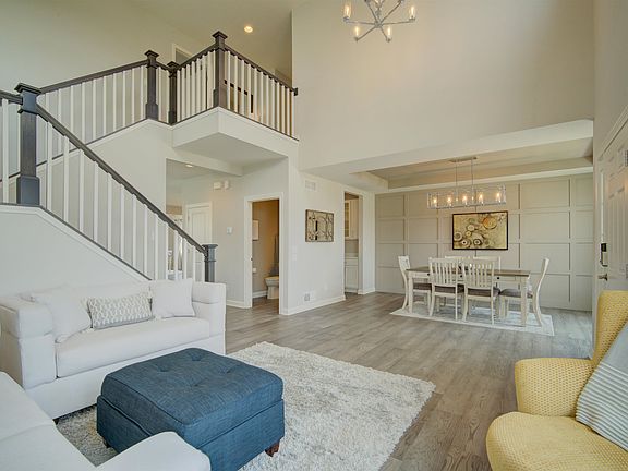 3rd image of 2781 Wayfair Cir