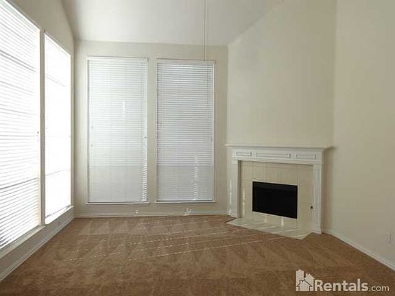 3rd image of 7908 Adobe Dr