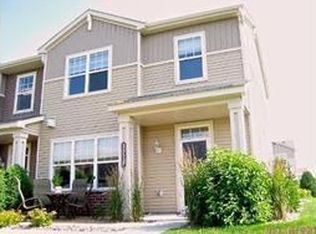 3352 Hazel Trl UNIT F, Woodbury, MN 55129