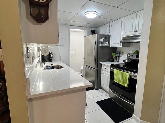 5th image of 6603 Winfield Boulevard #B2