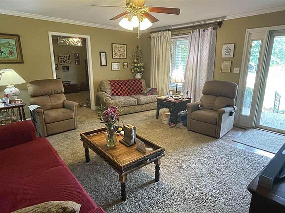 5th image of 118 Greyrock Dr