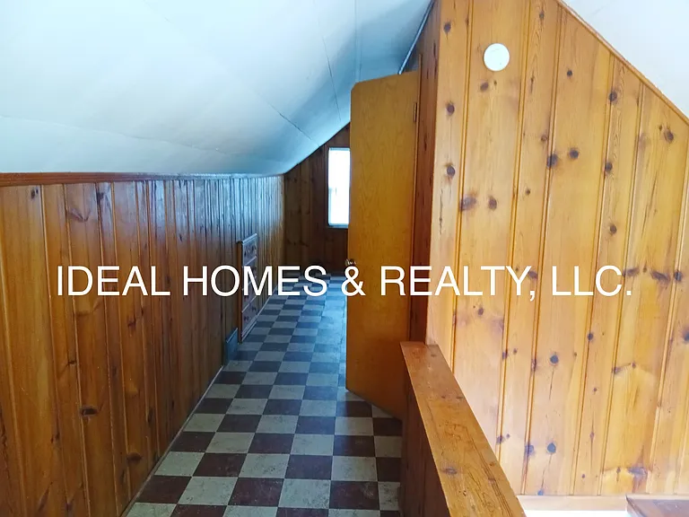 3602 Esther St — Photo 5