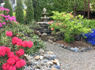 9219 SE 33rd Pl, Mercer Island, WA 98040