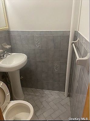 5th image of 64-41 Saunders St APT 209