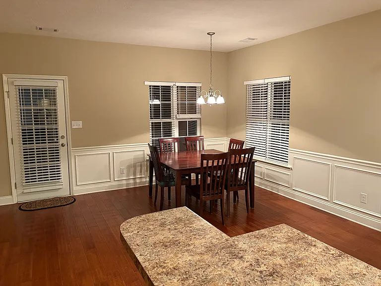 4469 Galway Dr — Photo 7