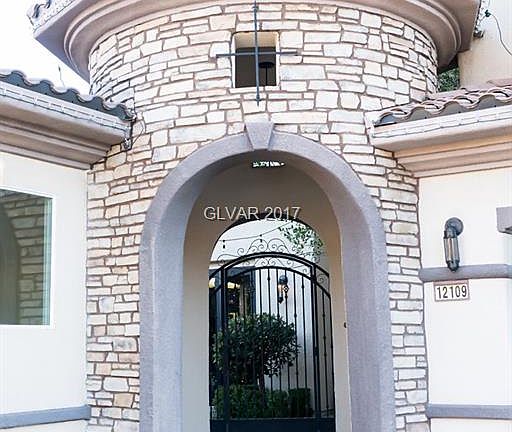 3rd image of 12109 El Portico Ct