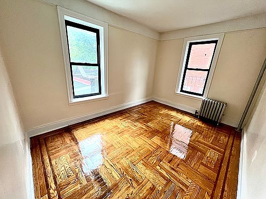 2nd image of 4204 Barnes Ave #1C