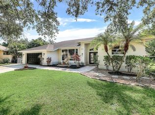 19374 Pine Glen Dr, Fort Myers, FL 33967