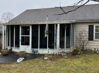 4 Dover Walk #4, Toms River, NJ